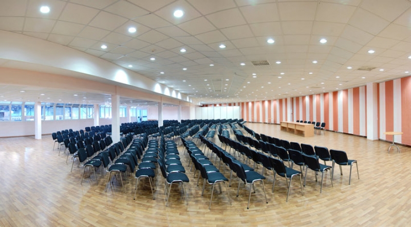 Конференц-зал №1 (350-400 мест)